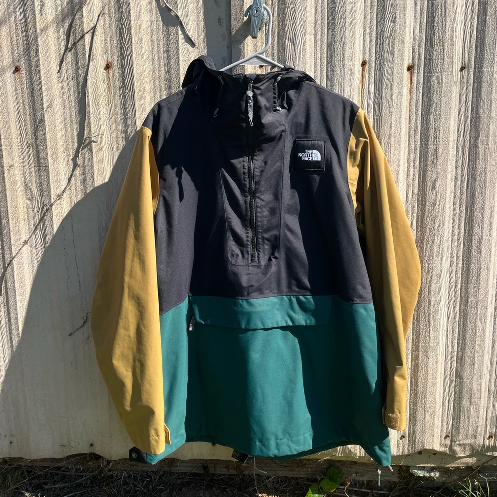 New North face shell ski jacket